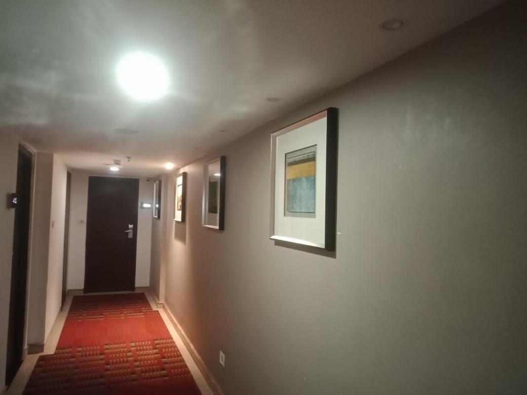 Blossom Rooms Hotel Vashishtha - Free Lunch Or Dinner- Free Breakfast Hajdarabad Zewnętrze zdjęcie